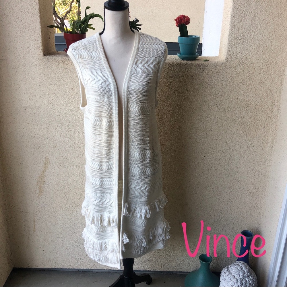 VINCE Off-white Sweater Vest